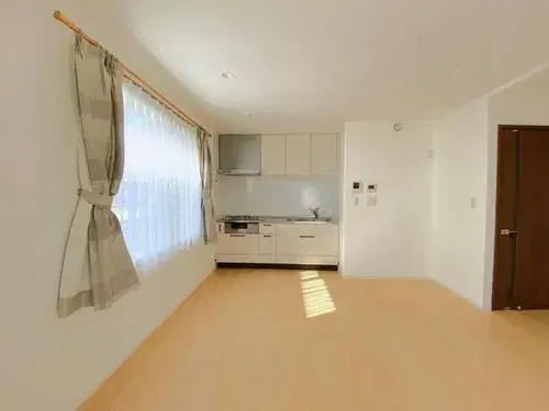 2LDK Eniwa City Hokkaido (4)