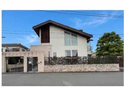 Akiya in Tokio