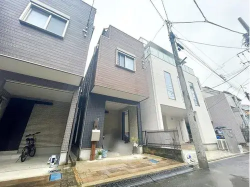 Akiya in Tokyo