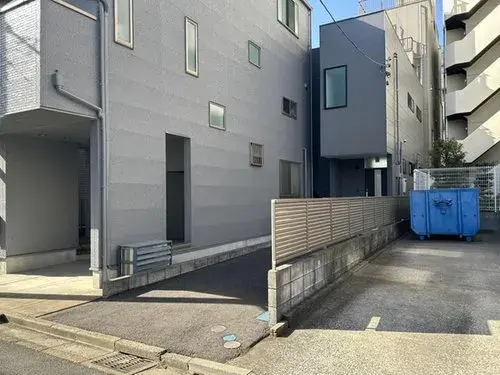 Akiya in Tokyo