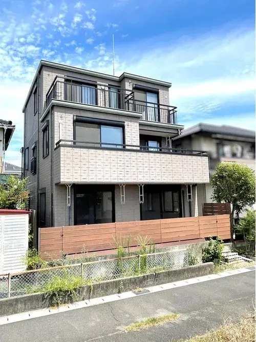 5 Bedroom Property Aisai City Aichi Prefecture (2)
