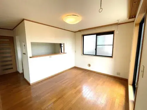 5 Bedroom Property Aisai City Aichi Prefecture (8)