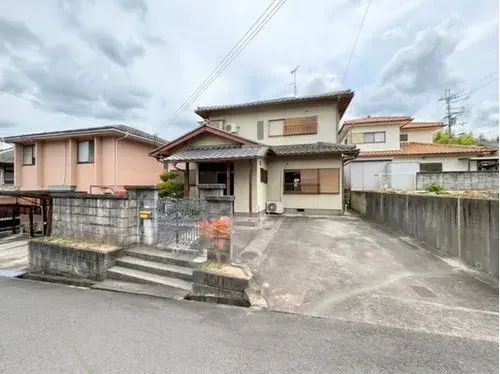 Akiya in Shiga