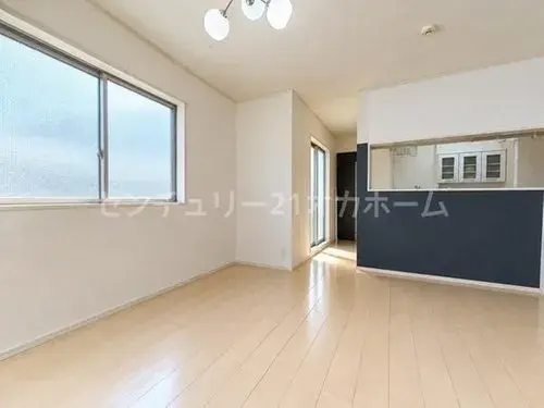 3LDK+S Neyagawa City Osaka Prefecture (5)