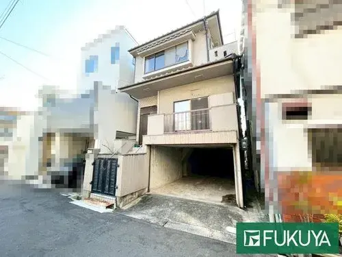 Akiya in Osaka
