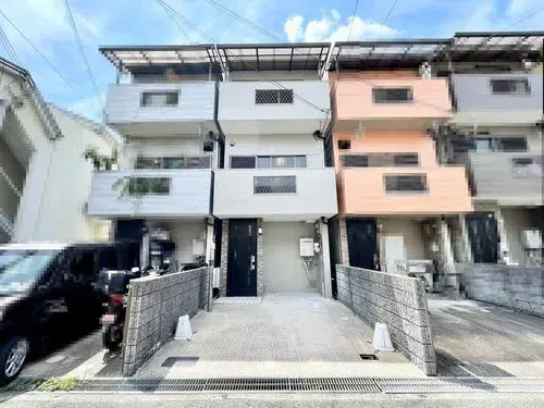 Akiya in Osaka