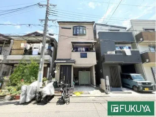 Akiya in Osaka