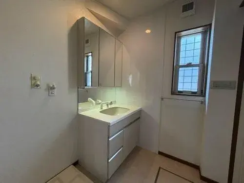 4LDK Property Shijonawate City Osaka Prefecture (16)