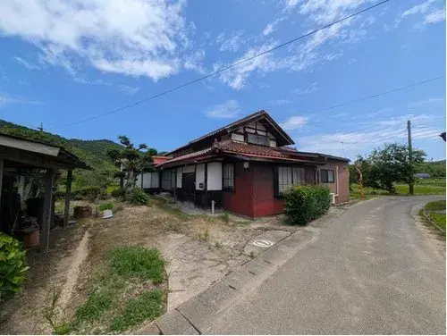 Akiya in Tottori