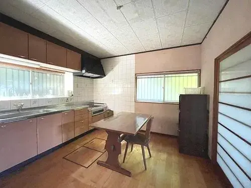 Propriété 5DK
Yahatahigashi-ku, Kitakyushu-shi, Préfecture de Fukuoka (2)