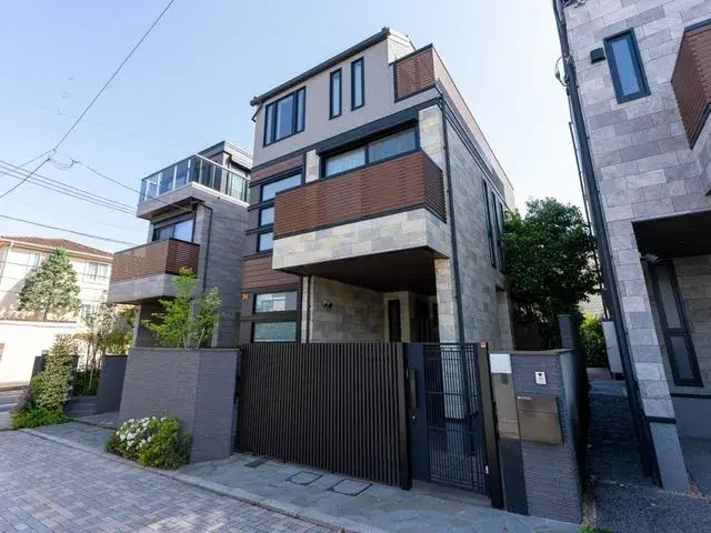 Akiya in Tokyo