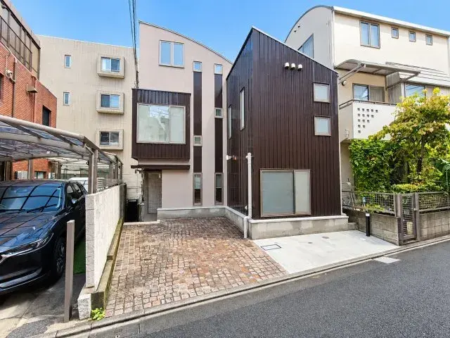 Akiya in 世田谷区