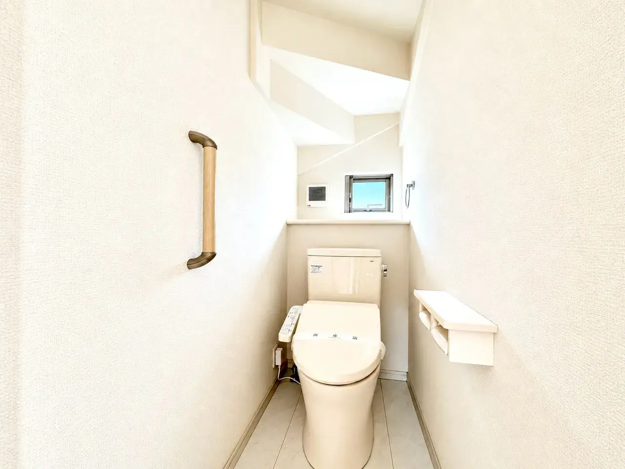Inmueble 4SLDK
Ciudad de Sagamihara, Distrito de Midori
Prefectura de Kanagawa (18)
