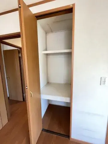 4LDK
مدينة يوكوسوكا
محافظة كاناغاوا (19)