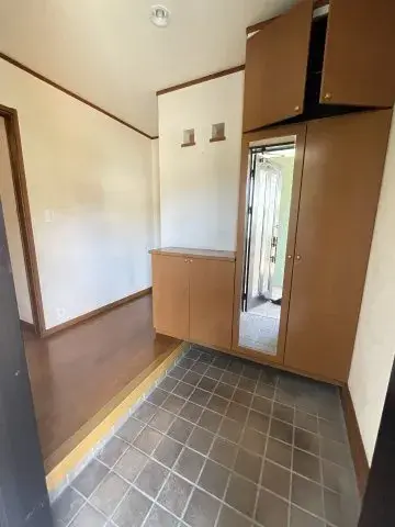 4LDK
مدينة يوكوسوكا
محافظة كاناغاوا (20)