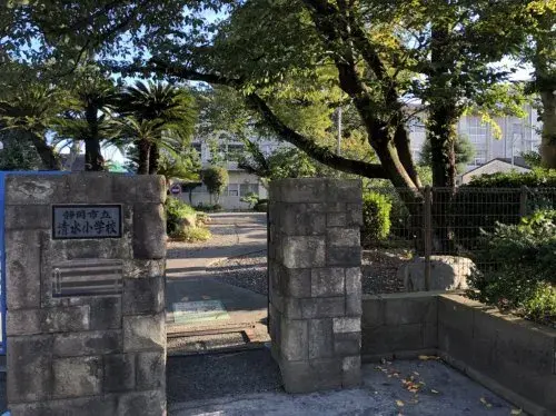 Propiedad 3LDK
Shimizu-ku, Ciudad de Shizuoka
Prefectura de Shizuoka (24)