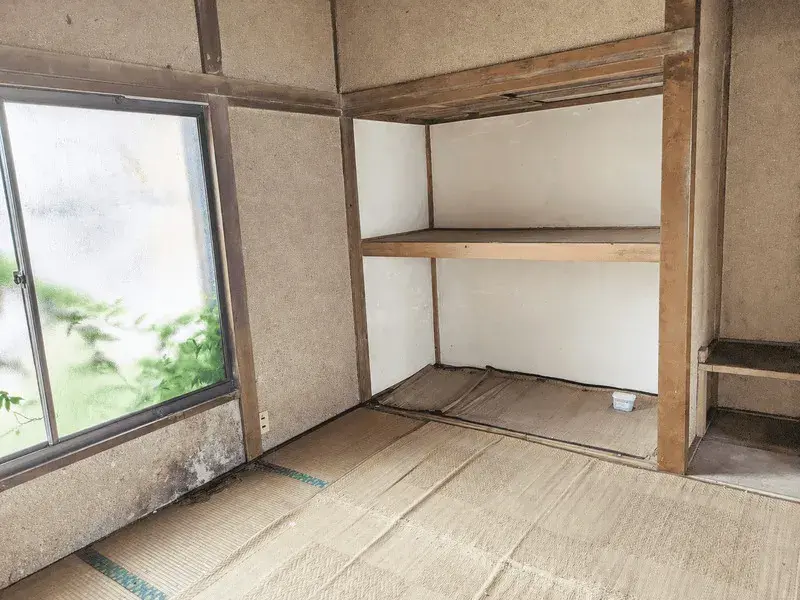 Propiedad de 5 dormitorios, sala, comedor y cocina en la Ciudad de Numazu, Prefectura de Shizuoka (10)