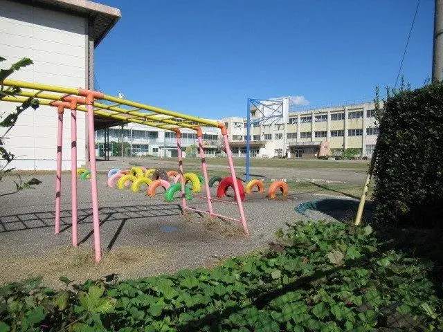 Akiya in Fideos