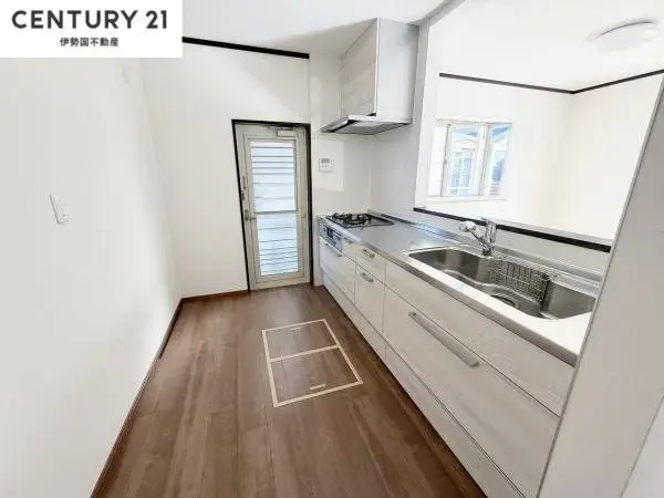 Недвижимость 5LDK, город Йоккаичи, префектура Мие (13)