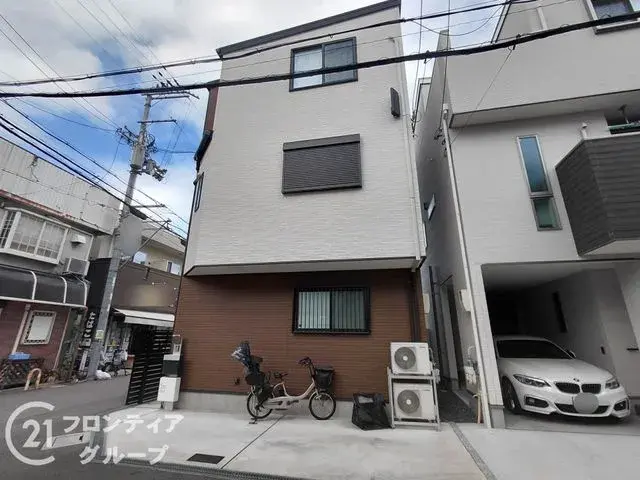 Akiya in Osaka