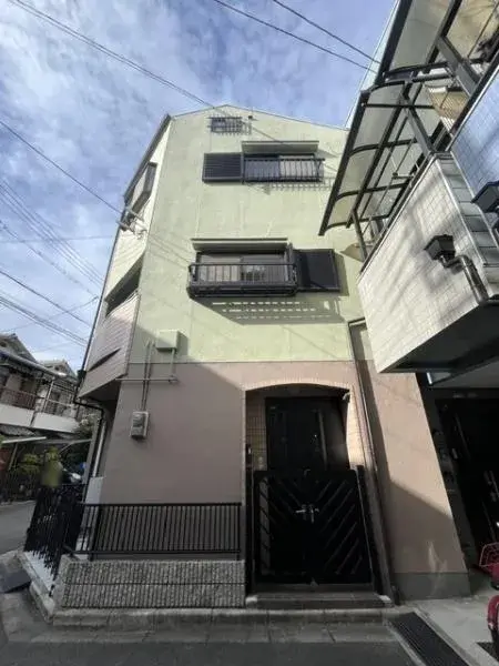 Akiya in Osaka