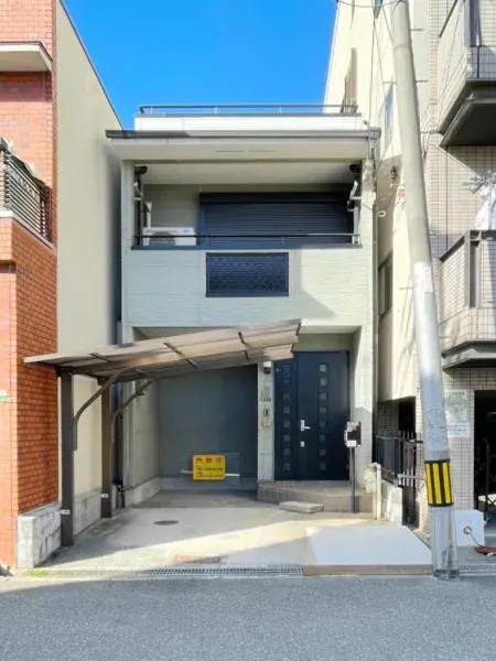 Akiya in Osaka
