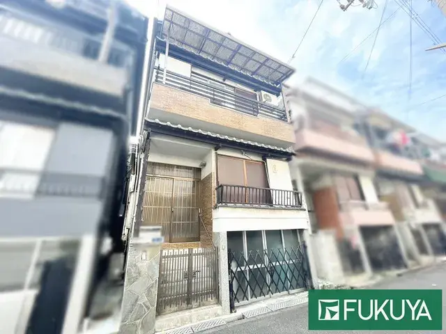 Akiya in Osaka