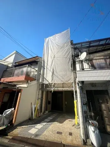Akiya in Osaka