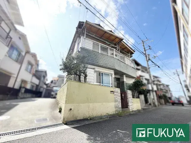 Akiya in Osaka