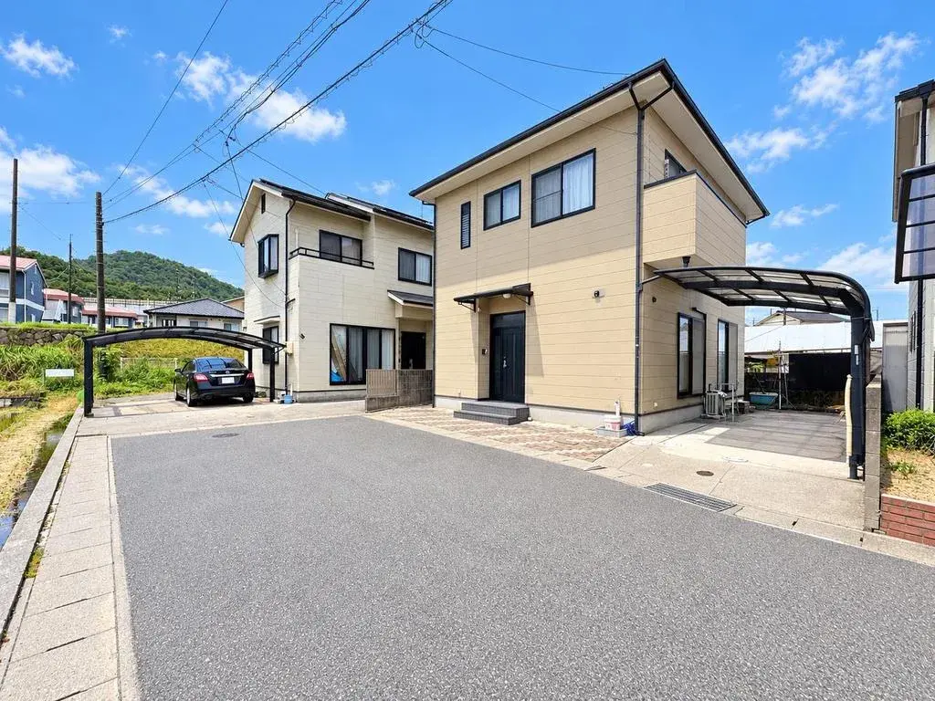 [4SLDK Property] Fukuyama City Hiroshima Prefecture (5)