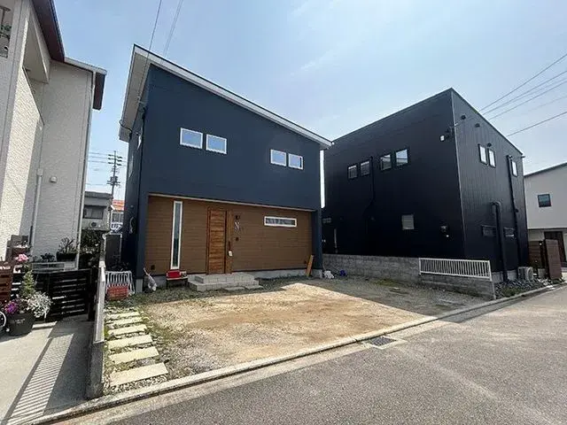 Akiya in Ehime