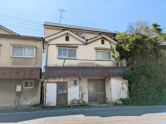 Akiya in Ehime