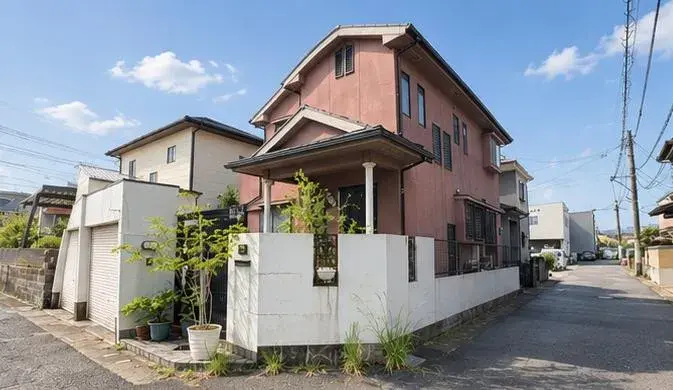 Akiya in Fukuoka
