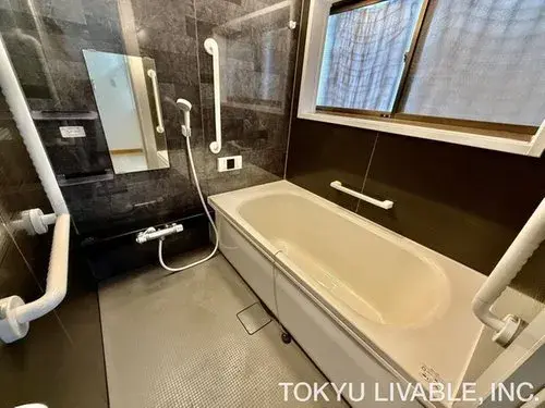 6-Bedroom Two-Family House Matsudo City Chiba Prefecture (18)