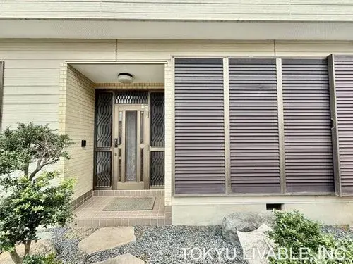 6-Bedroom Two-Family House Matsudo City Chiba Prefecture (6)