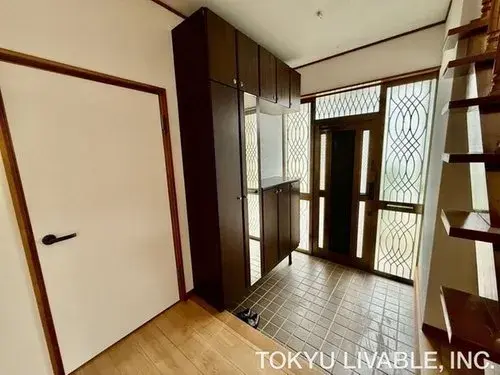 6-Bedroom Two-Family House Matsudo City Chiba Prefecture (9)