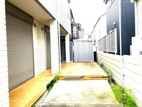 2LLDDKK Chofu City Tokyo (2)