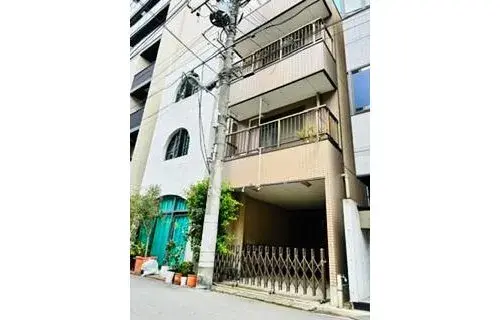 Akiya in Tokyo