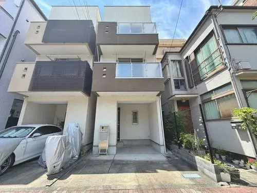 Akiya in Tokyo