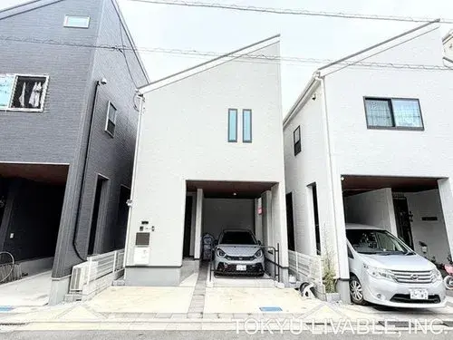 Akiya in Tokyo