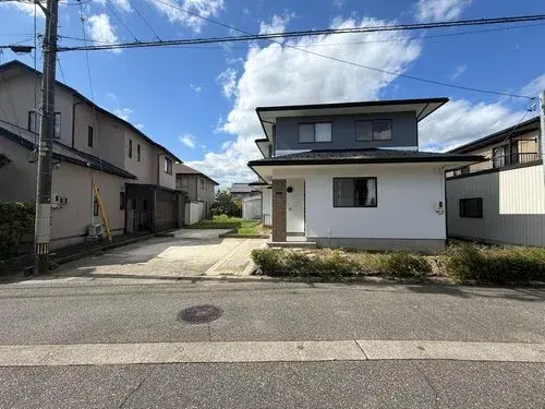 Akiya in Toyama