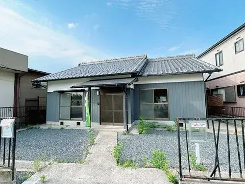 Akiya in 野洲市