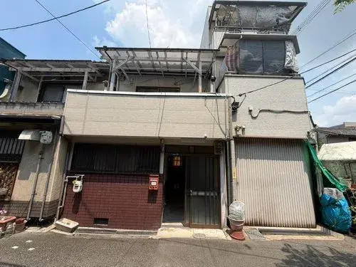 Akiya in Osaka