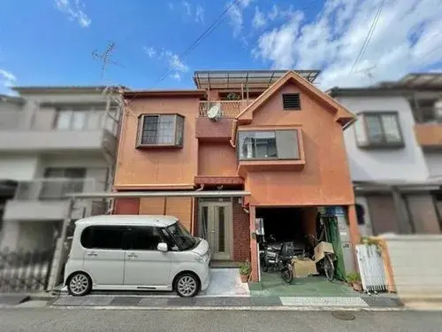 Akiya in Osaka
