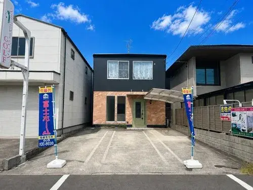 Akiya in Osaka