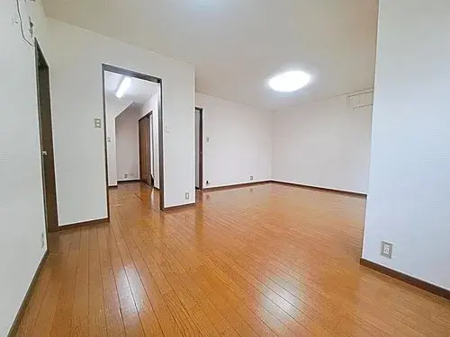 5LDK Property Toyonaka City Osaka Prefecture (4)