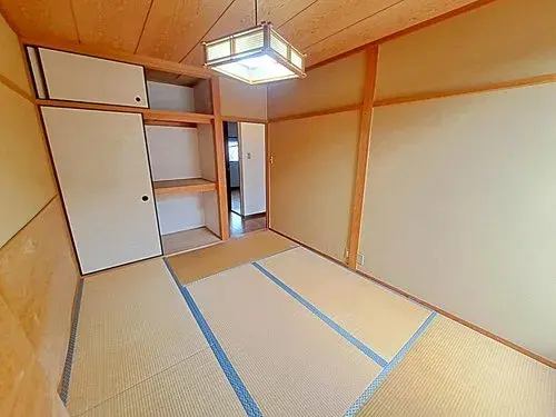 5LDK Property Toyonaka City Osaka Prefecture (7)