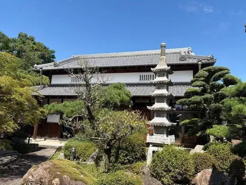 Akiya in Osaka