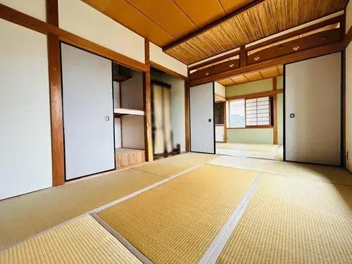 5LDK+S Property Sango-cho Nara (10)
