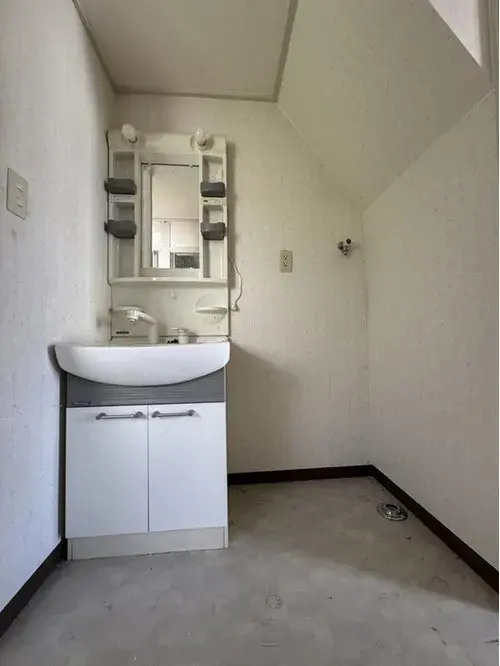 5LDK Property Fuchu-cho Hiroshima Prefecture (17)